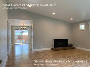 843 E Valencia St in Boise, ID - Building Photo - Building Photo