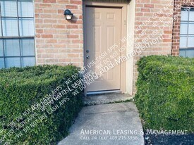 85 E Caldwood Dr in Beaumont, TX - Building Photo