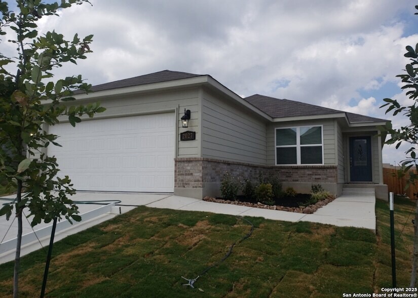 2027 Sisyphus Vw, Unit 2211 in San Antonio, TX - Building Photo