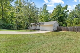 2967 Harold Dean Dr in Marietta, GA - Building Photo - Building Photo