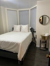 921 N 29th St, Unit 2 in Philadelphia, PA - Building Photo - Building Photo