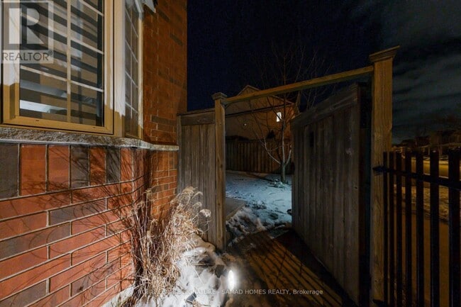 1184 Cobban Rd in Milton, ON - Building Photo - Building Photo