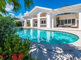 2118 NE 15th St in Fort Lauderdale, FL - Building Photo