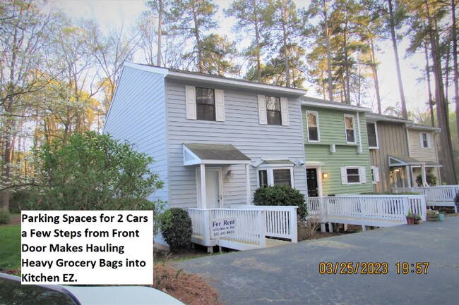 5738 Forest Lawn Ct in Raleigh, NC - Building Photo - Building Photo