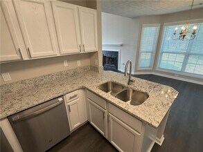 13341 Harpley Ct in Alpharetta, GA - Building Photo - Building Photo