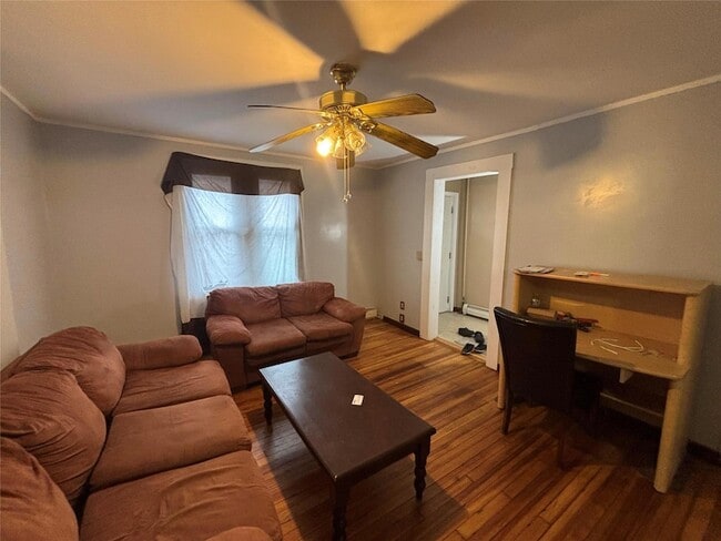 60 Lander St in Newburgh, NY - Building Photo - Building Photo