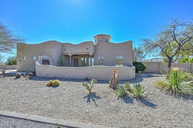 property at 1411 W Desert Hills Estate Dr