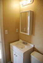 3920 High St in Sacramento, CA - Building Photo