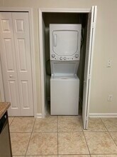 5775 Ortega View Way in Jacksonville, FL - Building Photo - Building Photo