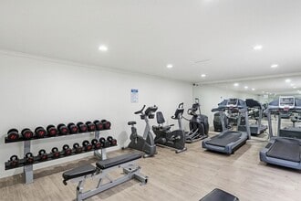 Garfield Apartments in Monterey Park, CA - Foto de edificio - Building Photo