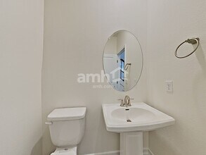 5815 Petronius St in Las Vegas, NV - Building Photo - Building Photo