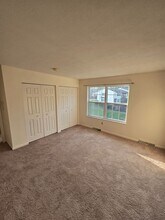 3084 Meadowbrook Ct in Gibsonia, PA - Building Photo - Building Photo