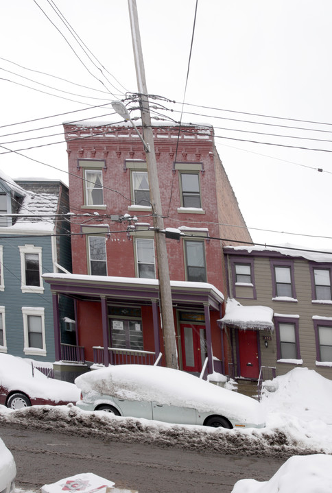 254 Atwood St in Pittsburgh, PA - Building Photo