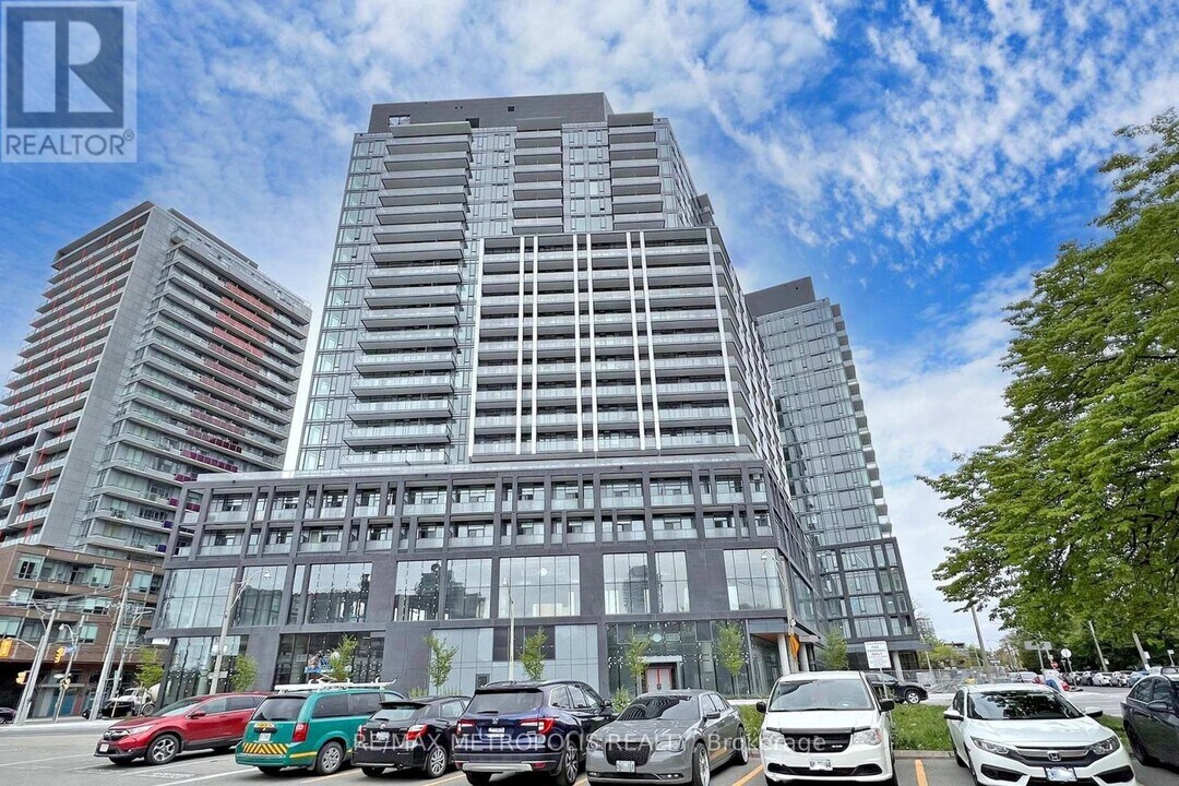 50-1050 Power St in Toronto, ON - Building Photo