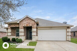 1405 Krista Dr in Burleson, TX - Building Photo