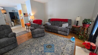 126 Pinecrest Rd in Litchfield, NH - Building Photo - Building Photo