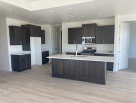 1555 W 470 N in Hurricane, UT - Building Photo