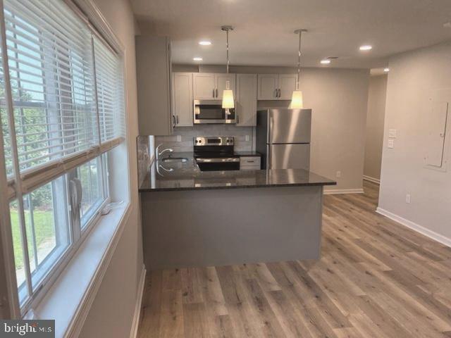 215 E Linden St in Kennett Square, PA - Building Photo