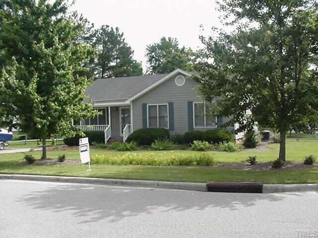 400 Kelley Meadows Dr in Knightdale, NC - Building Photo