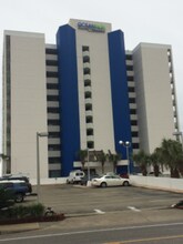 1905 S Ocean Blvd, Unit 1208 in Myrtle Beach, SC - Foto de edificio - Building Photo