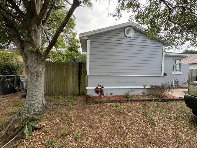 3114 58th Ave N in St. Petersburg, FL - Building Photo - Building Photo