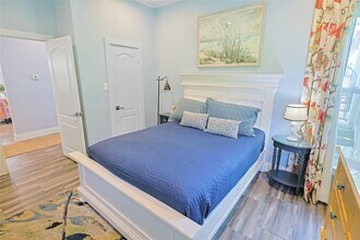 2610 Ave Q 1/2 in Galveston, TX - Building Photo - Building Photo