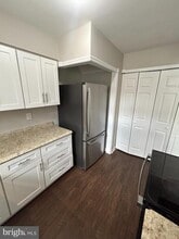 508 Loch Lomond Dr in Gloucester Township, NJ - Building Photo - Building Photo