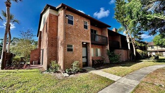 2369 Tom Jones St in Orlando, FL - Building Photo
