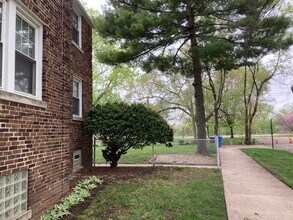 5258 N Virginia Ave, Unit 2A in Chicago, IL - Building Photo - Building Photo