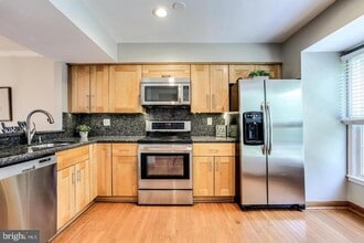 8822 Birchwood Way in Jessup, MD - Building Photo - Building Photo