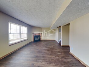 2278 Layton Park Dr in Indianapolis, IN - Building Photo - Building Photo