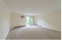 Royal Park Apartments and Townhomes - 12