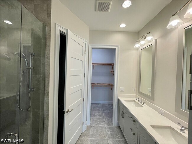 property at 6361 Arriba Ave