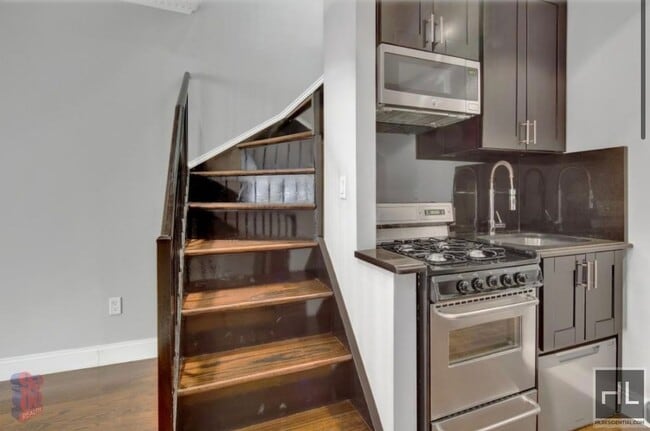 East 26th Street in New York, NY - Building Photo - Building Photo