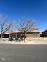 656 Cortez Dr in El Paso, TX - Building Photo
