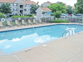 Columbia Hills Apartments in Columbia, TN - Building Photo - Building Photo