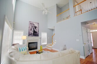 804 E Oak Dr in Durham, NC - Building Photo - Building Photo