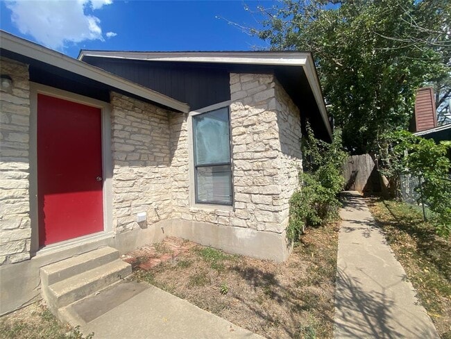 1000 Fieldwood Dr