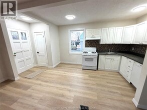 149 Tweedsmuir Ave W in Chatham, ON - Building Photo - Building Photo