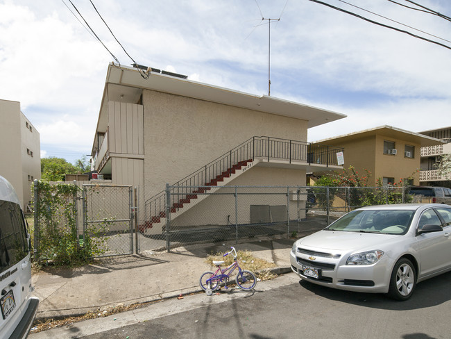 94-327 Pupuole St in Waipahu, HI - Foto de edificio - Building Photo