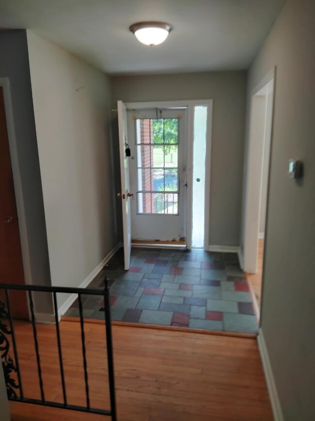 317 Annetta Rd in Essex, MD - Building Photo - Building Photo