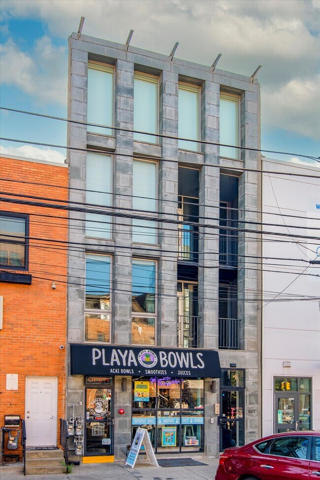 807 N 2nd St in Philadelphia, PA - Building Photo - Building Photo