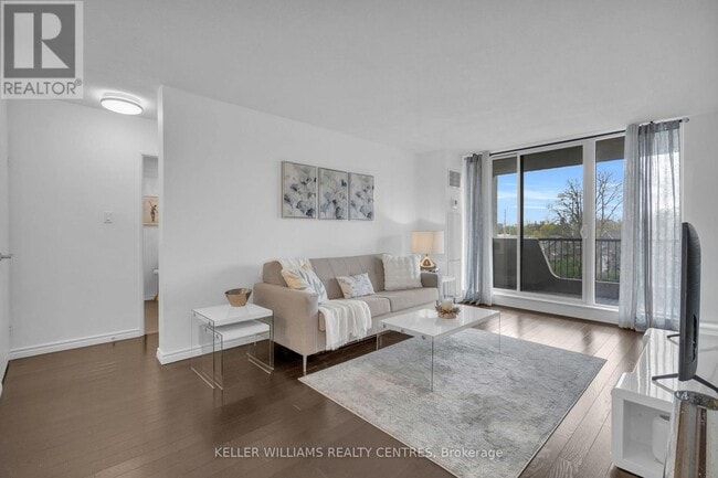 property at 7811 Yonge St