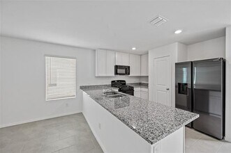 1628 Dora Dr in Fort Worth, TX - Building Photo - Building Photo