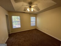 5680 Hampton Ct in College Park, GA - Building Photo - Building Photo