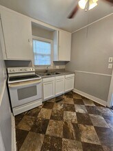 5744 Hoover Ave in Hanahan, SC - Building Photo - Building Photo