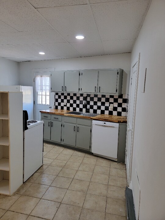 203 Valley St in Marysville, PA - Building Photo