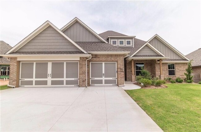 3140 Drake Crest Dr in Edmond, OK - Building Photo - Building Photo