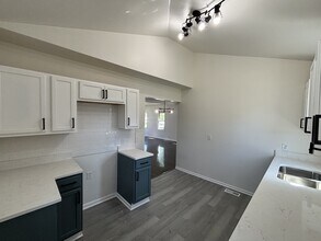1348 Waite St in Gary, IN - Building Photo - Building Photo
