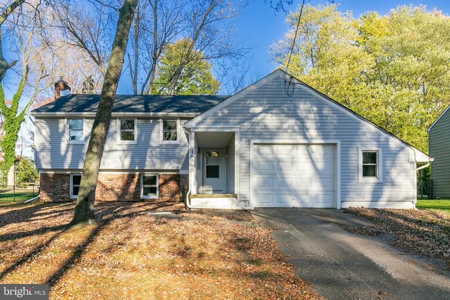 property at 166 Pearl Croft Rd